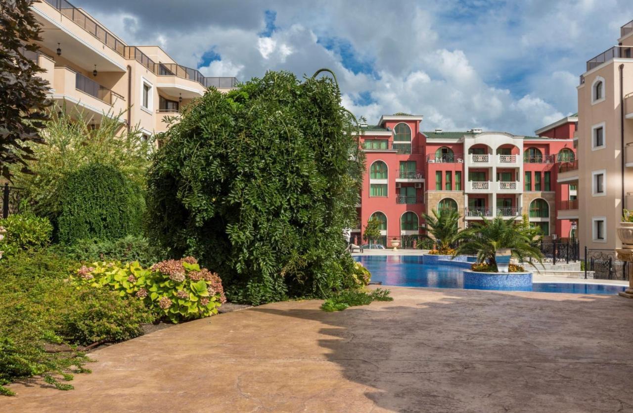 Premium Complex Millennium 2 - Family Apartments Sveti Vlas Exterior photo